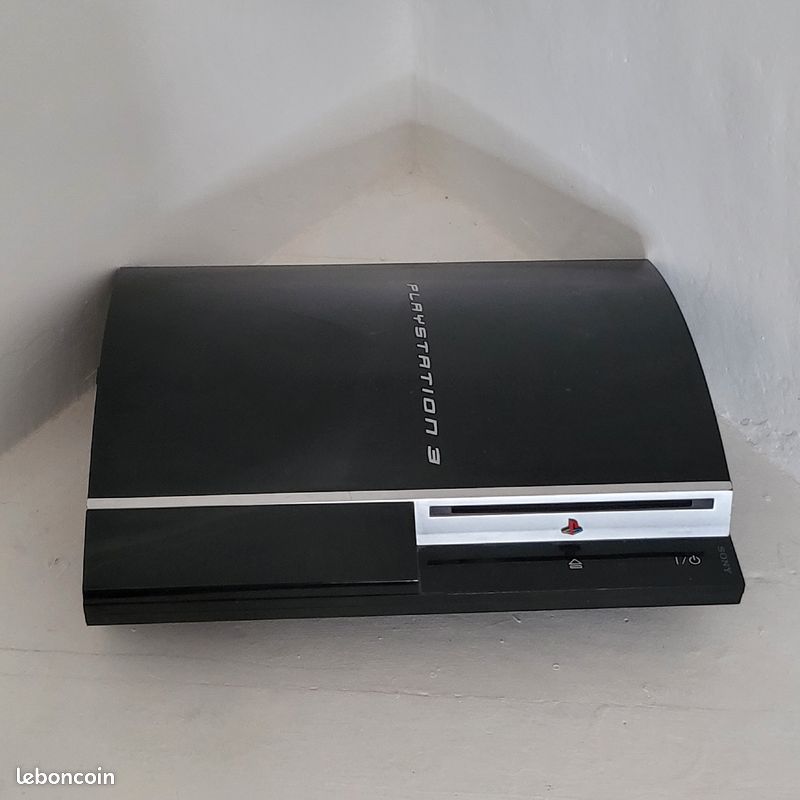 [LIRE L'ANNONCE] Console PlayStation 3 FAT - 40 Go (CECHG04) (image 2)