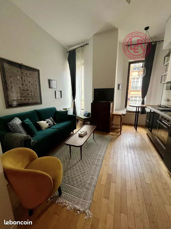 Appartement 2 pièces 27 m² · à Paris · 27 m² · 2 000 €