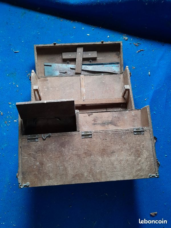 Malette en bois d'outils de menuisier vintage (image 4)