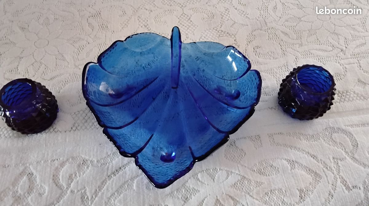 Bonbonnière Vide-poche En Verre Dépoli Bleu – Déco Libellule étain – Vintage