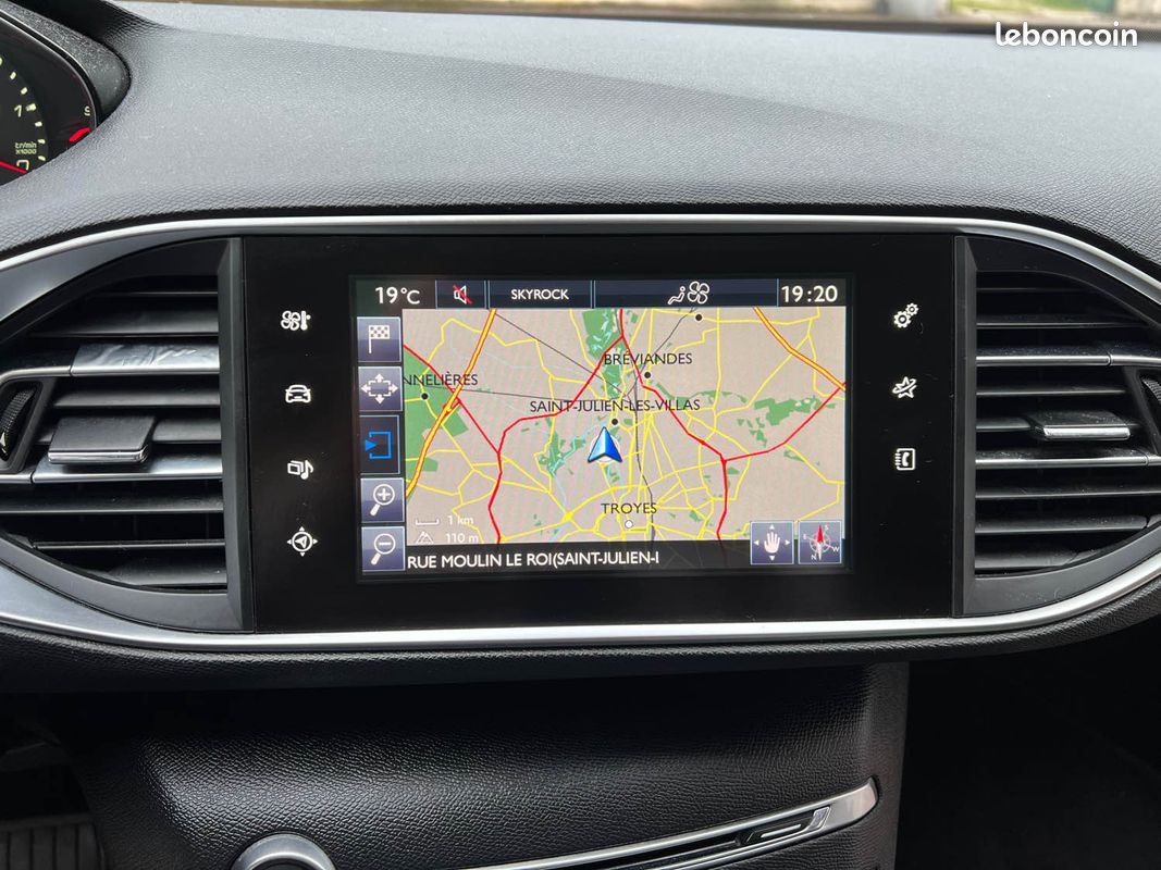 PEUGEOT 308 II 2.0 BLUEHDI 150Ch BOITE AUTO (image 12)