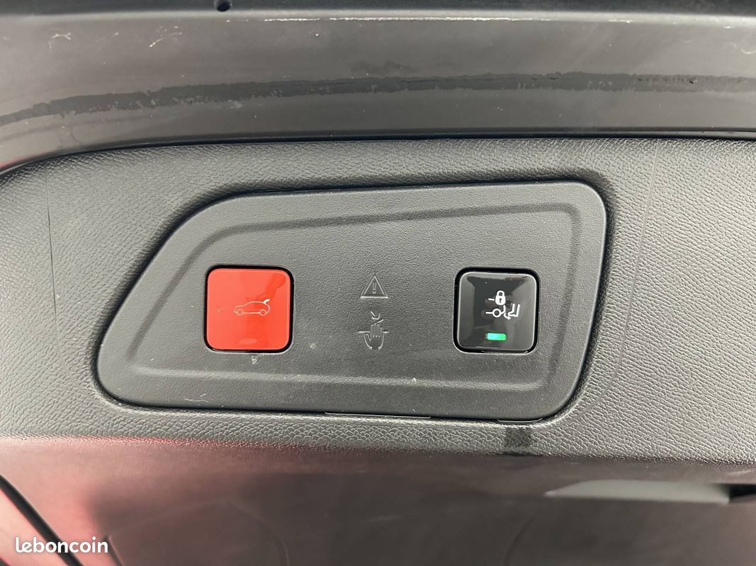 CITROEN C5 Aircross BlueHDi 130 S&S BVM6 Shine (image 22)
