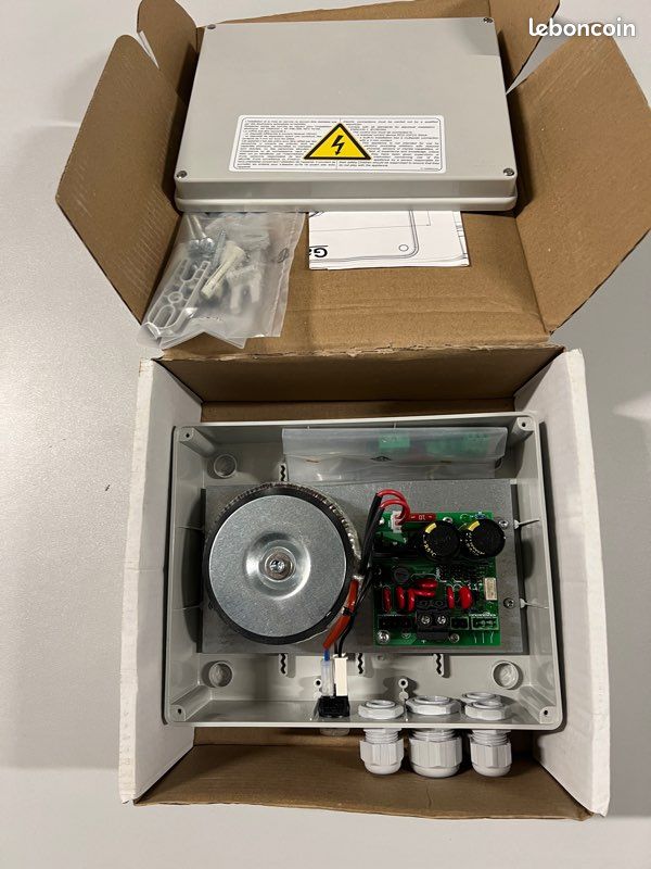 Alimentation Secteur 24V 10A (240W) - Transformateur - Occasion Utilisée Une Fois