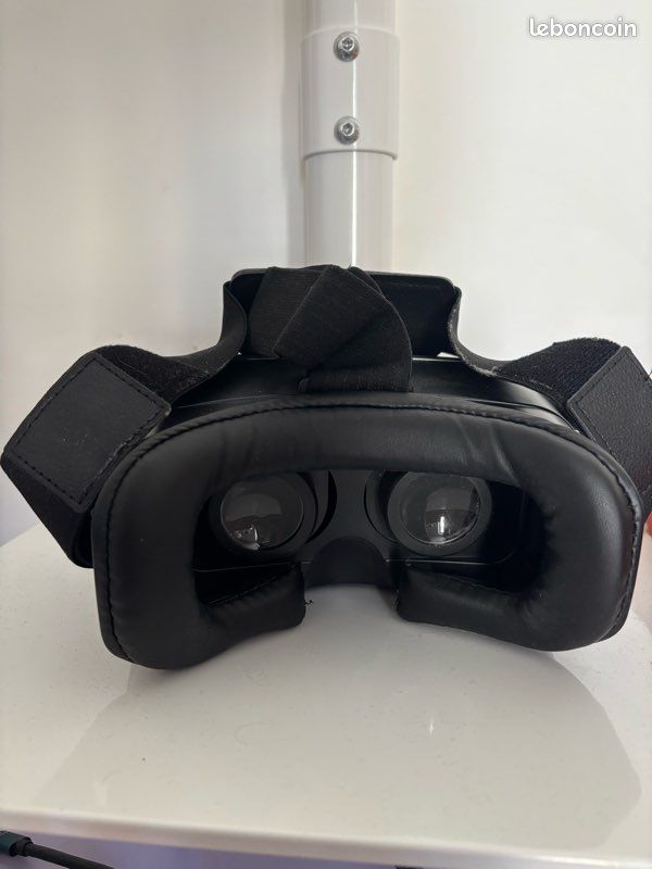 URGENT casque VR Smartphone (image 2)