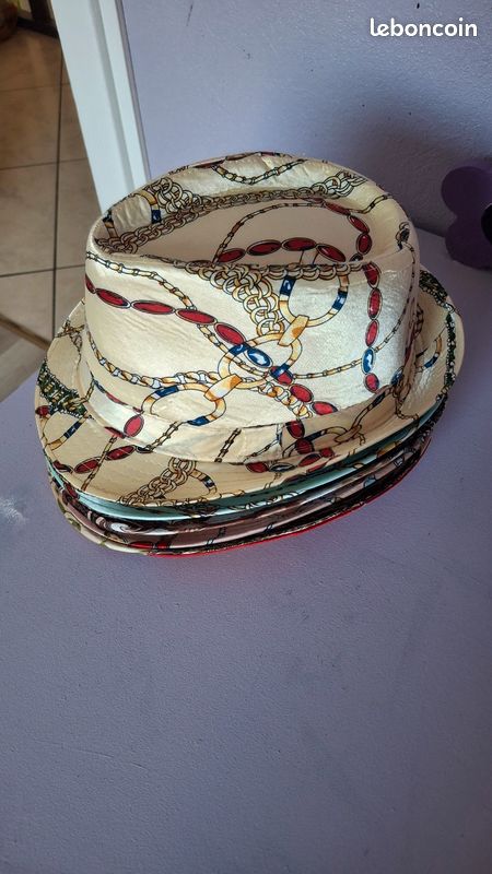 Chapeaux de carnaval (image 8)