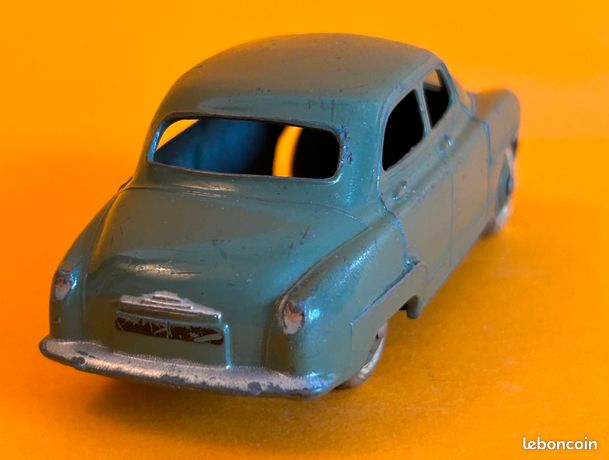 Voiture Miniature Dinky Toys Simca 9 Aronde 24U 1955 - Boîte D'origine, échelle 1/43 - Occasion TTBE