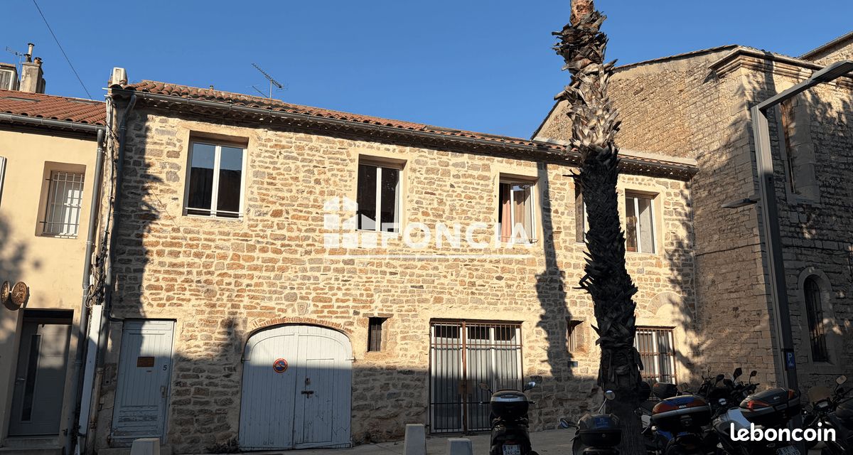 Appartement 3 pièces 79 m² · à Hyères · 79 m² · 320 000 €