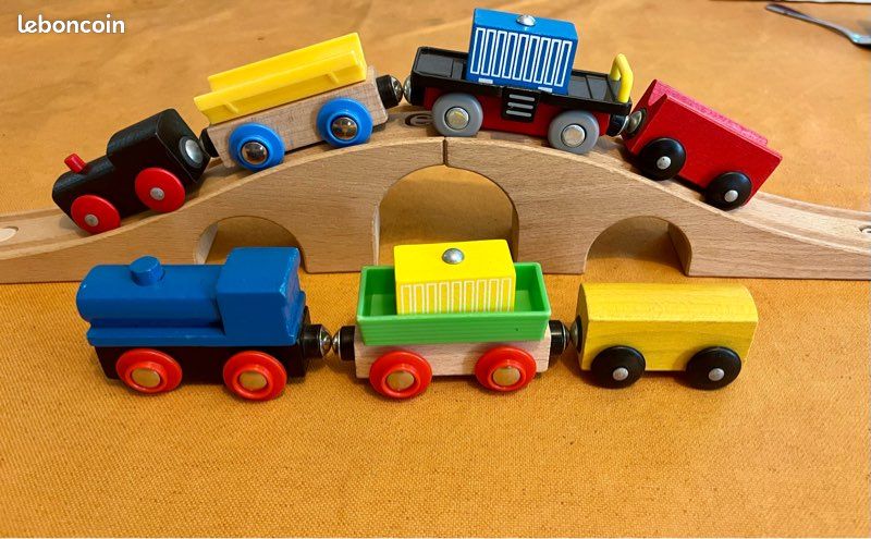 Petit train IKEA (image 1)