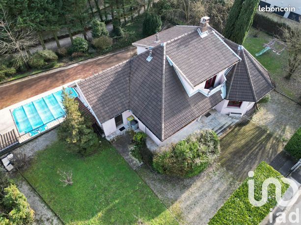 Maison 6 pièces 183 m²