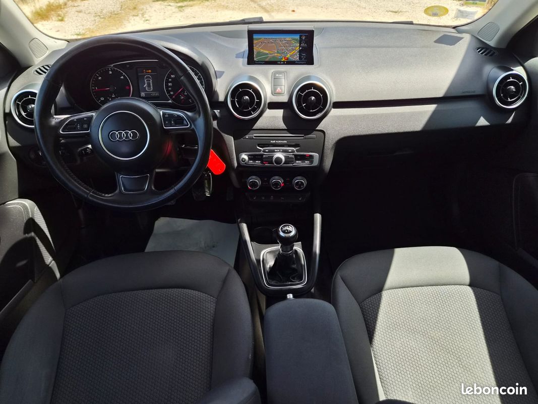 Audi A1 Sportback 1.4 TDI 90cv 2016 (image 9)