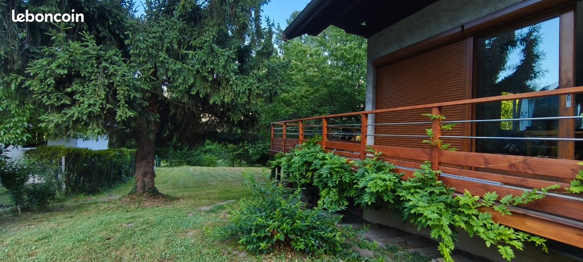 Maison 6 pièces 165 m² · à Saint-Avre · 165 m² · 395 000 €
