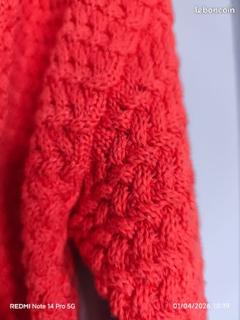 Pull rouge femme manches bouffantes – taille M – très bon état - Vêtements
