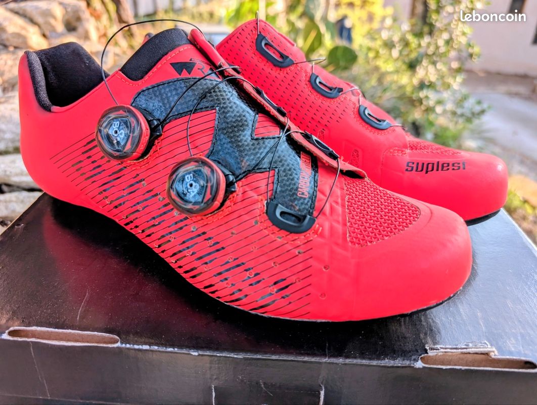 Chaussures De Cyclisme Peloton Femme - Noir/rouge, Taille 40 (US 9), Crampons 3 Trous