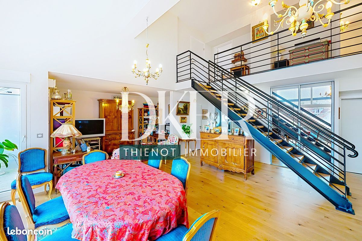 Appartement 5 pièces 153 m² · à Reims · 153 m² · 826 300 €