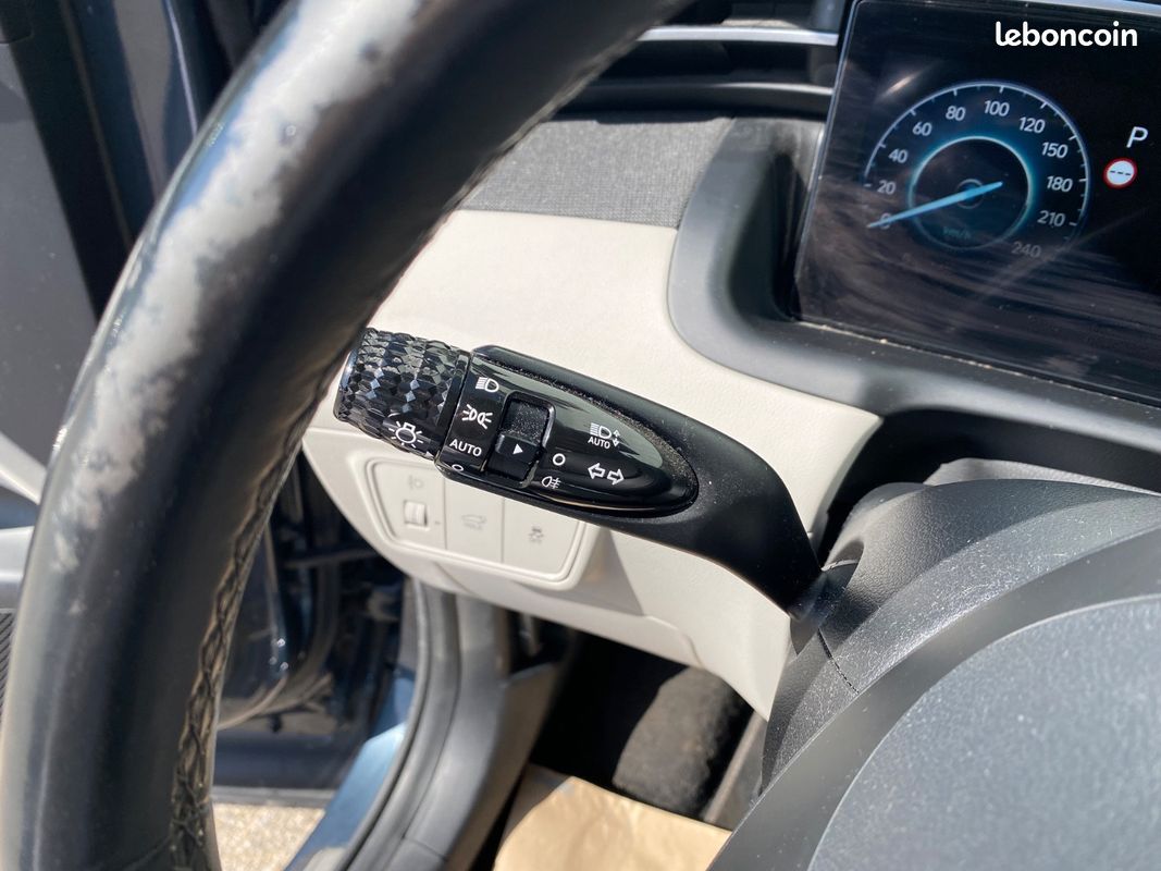 Hyundai TUCSON Executive Mild-Hybrid 2WD DCT (image 16)