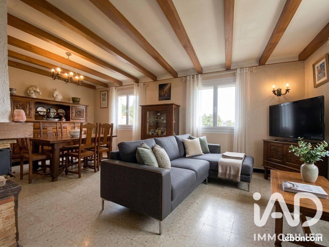 Maison 8 pièces 160 m² · à Saint-Michel-d'Euzet · 160 m² · 280 000 €