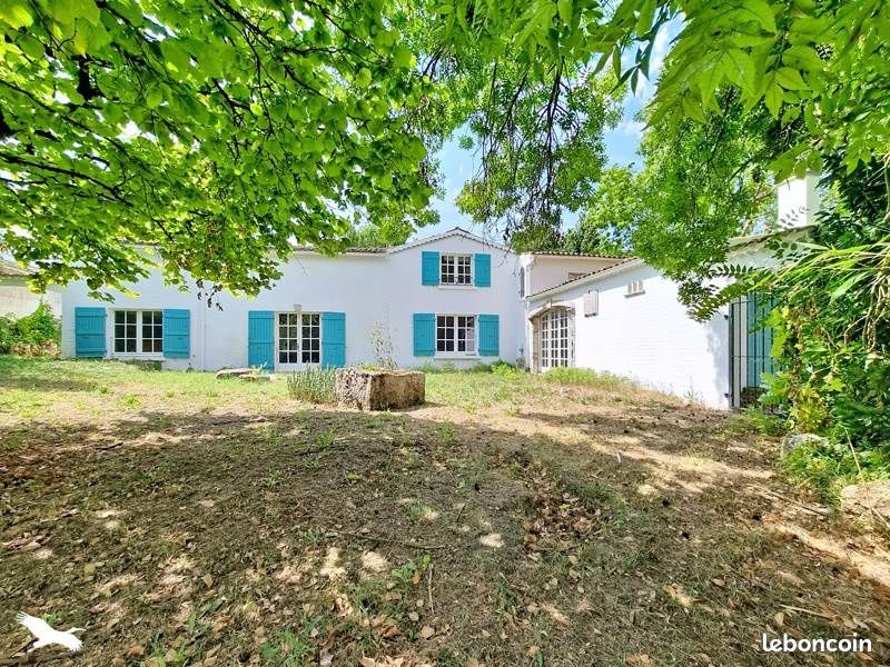 Maison 10 pièces 190 m² · à Arvert · 190 m² · 405 405 €