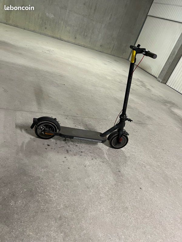 Trotinette électrique (image 2)
