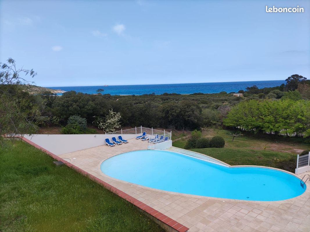 Appartement T2- 4/5 pers- 1 ch- parking privatif- terrasse à Belgodere dans résidence avec piscine (image 4)