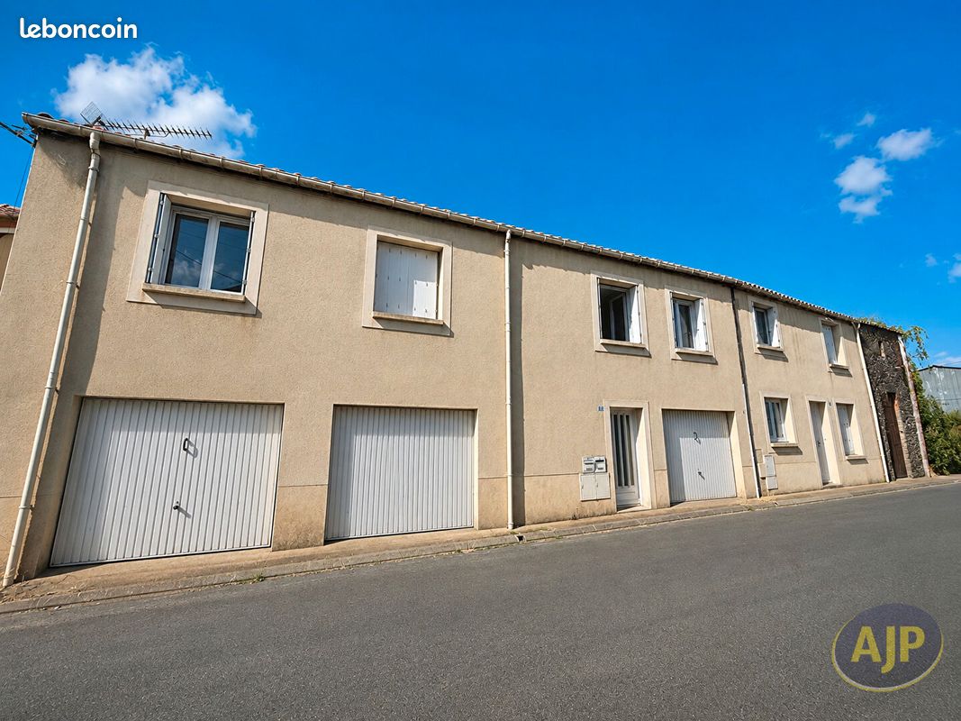 Immeuble 7 pièces 138 m² · à Sèvremoine · 138 m² · 245 180 €