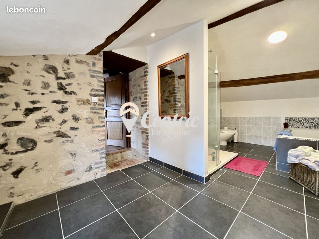 Maison 7 pièces 164 m² - Argentonnay 79150 Moutiers-sous-Argenton (image principale 6)