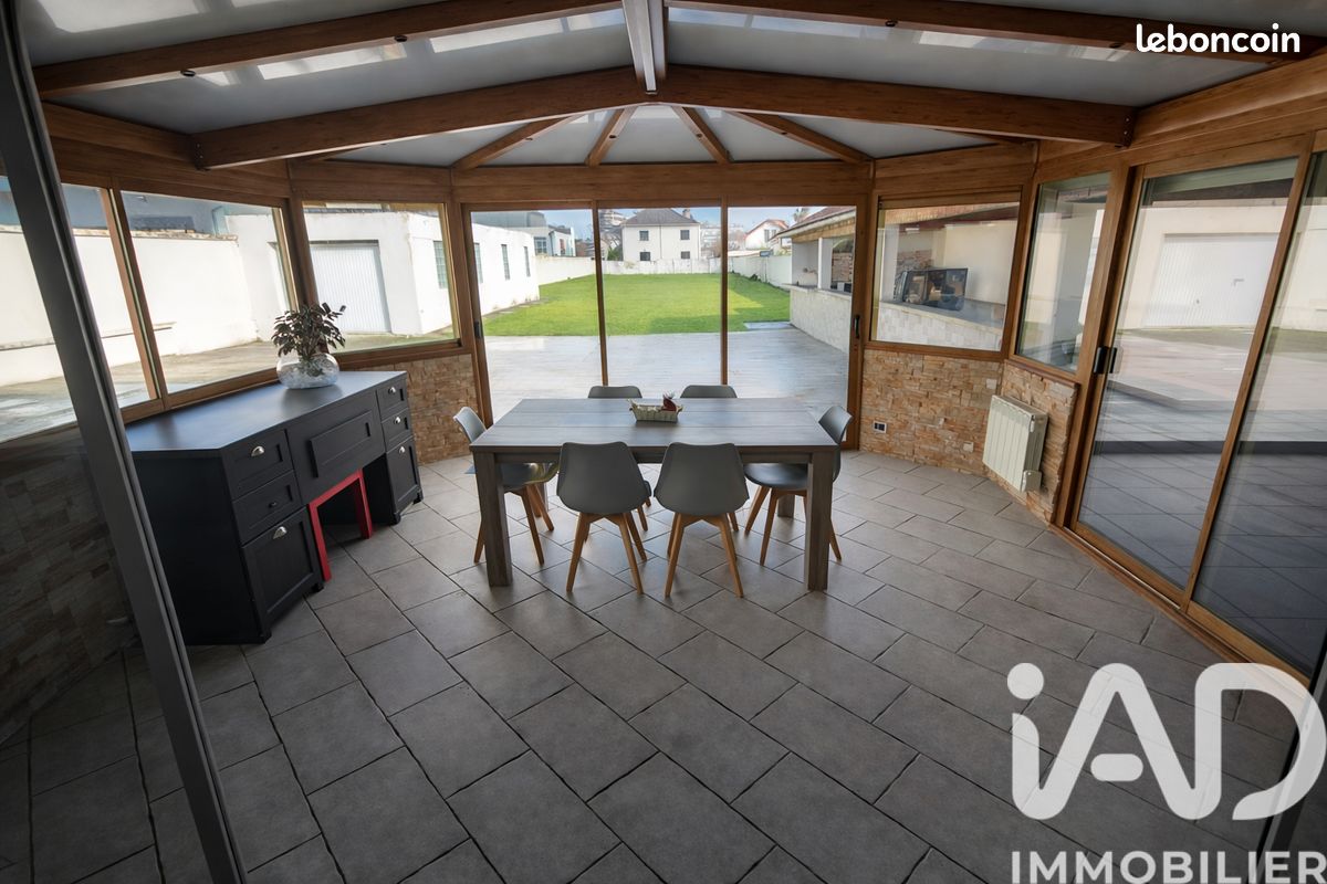 Maison 8 pièces 252 m² · à Herblay-sur-Seine · 252 m² · 750 000 €