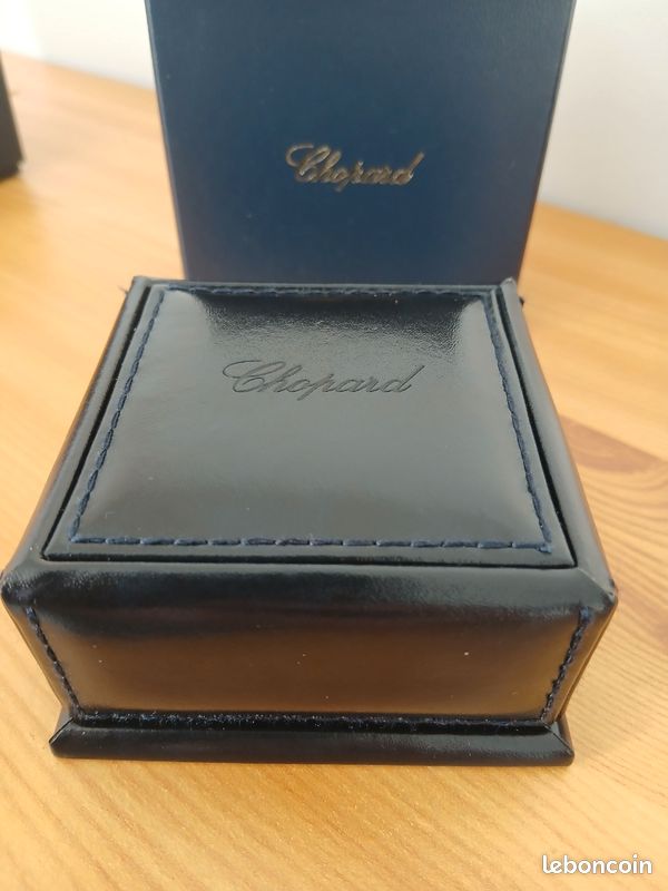 Boîte Chopard Pour Bague - Bleue, Bon état Avec Petits Défauts