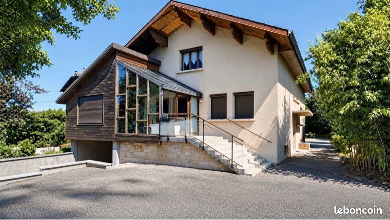 Maison 5 pièces 170 m² · à Saint-Denis-lès-Bourg · 170,4 m² · 350 000 €