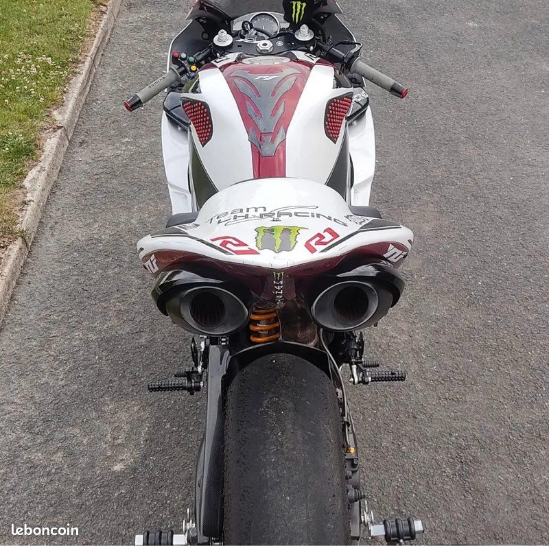 R1 2004 - Motos