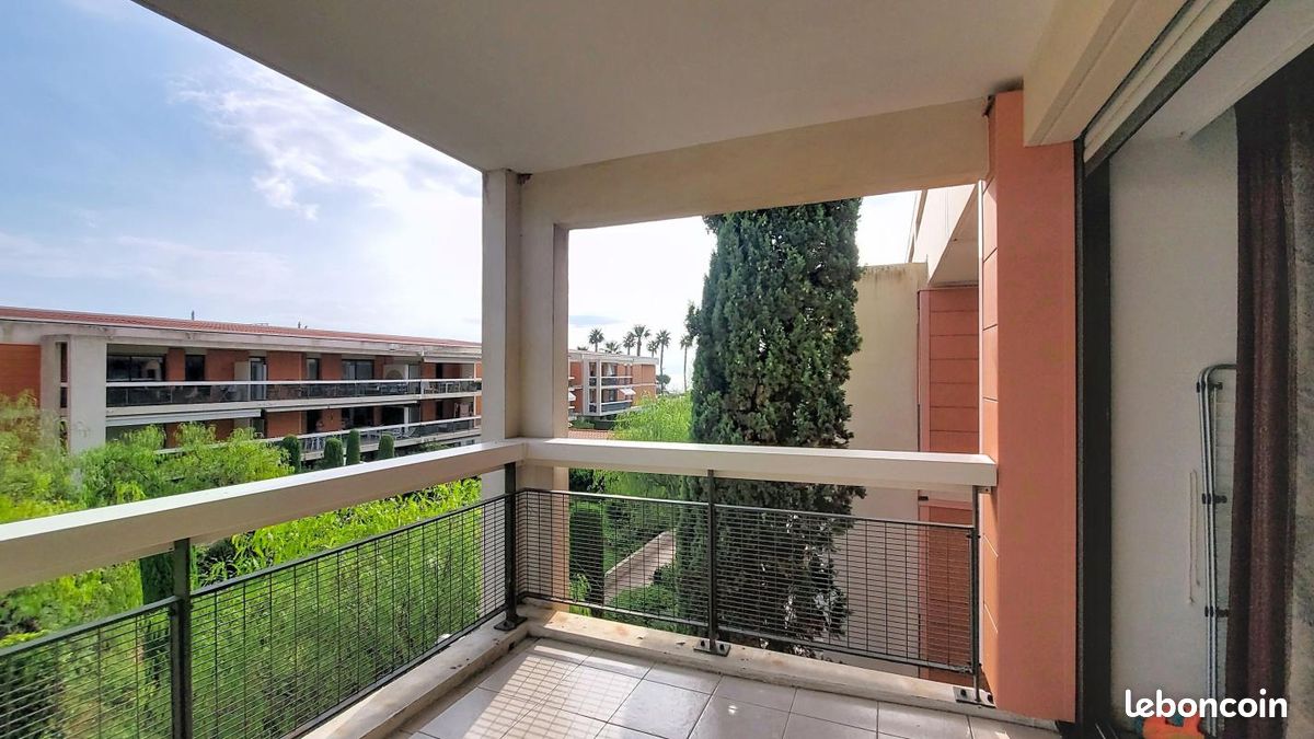 Appartement 2 pièces 36 m² · à Villeneuve-Loubet · 36 m² · 290 000 €