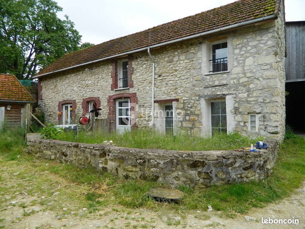 Local commercial 10 pièces 260 m² · à Priez · 260 m² · 290 500 €