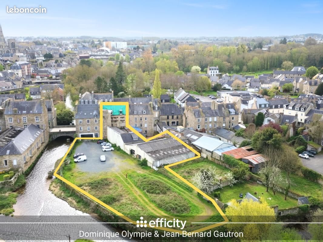 Immeuble 11 pièces 700 m² · à Guingamp · 700 m² · 212 000 €