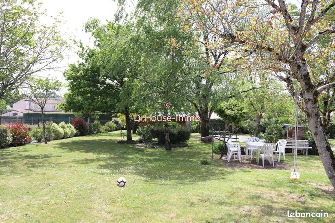 Terrain 576 m² lege