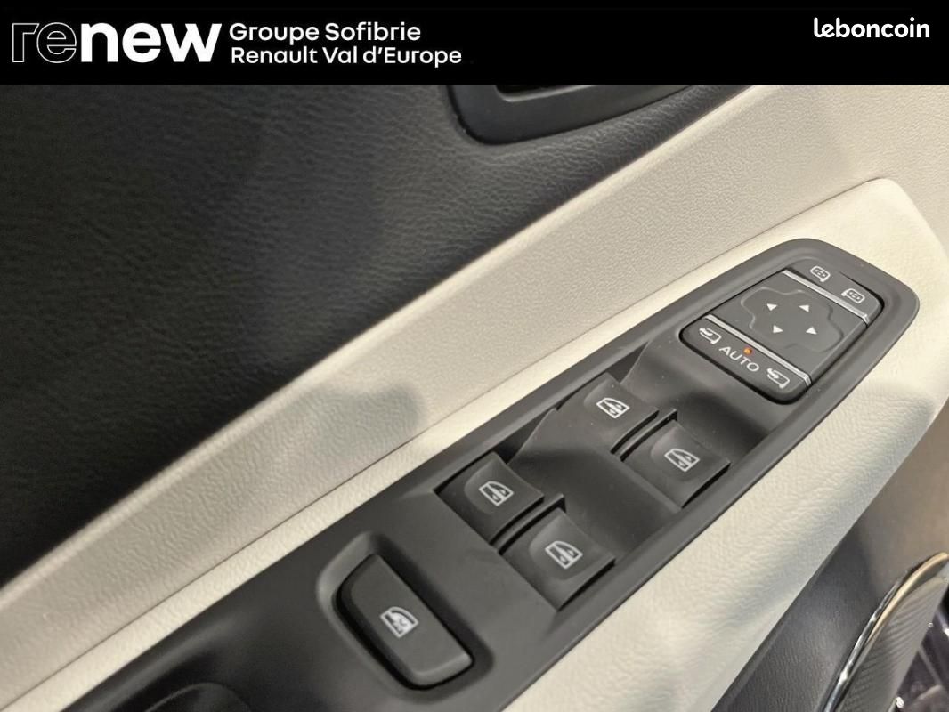 Renault Captur TCe 150 FAP EDC Initiale Paris (image 12)