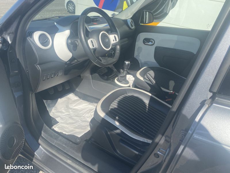 Renault TWINGO III 0.9 TCE 95CH INTENS (image 4)