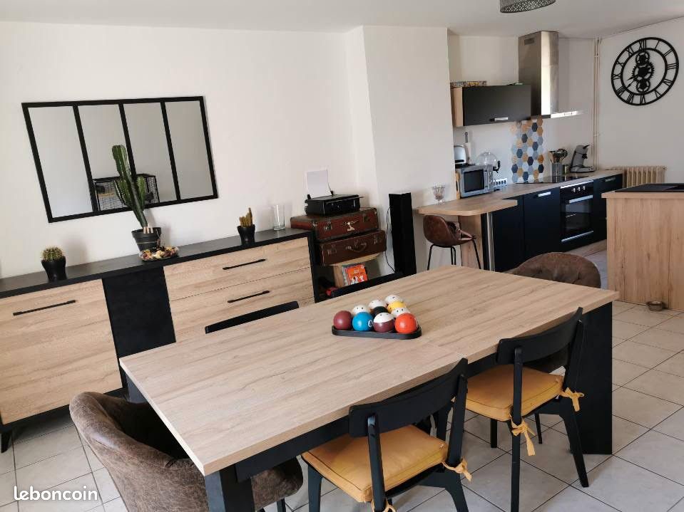 Appartement 5 pièces 103 m² · à Haillicourt · 103 m² · 670 €/mois