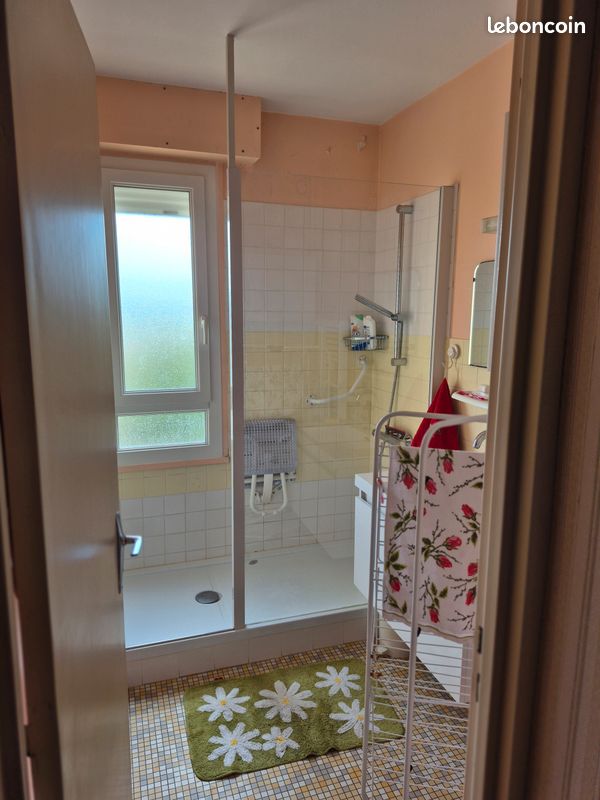 Appartement 4 pièces 100 m² · à Vierzon · 100 m² · 50 000 €