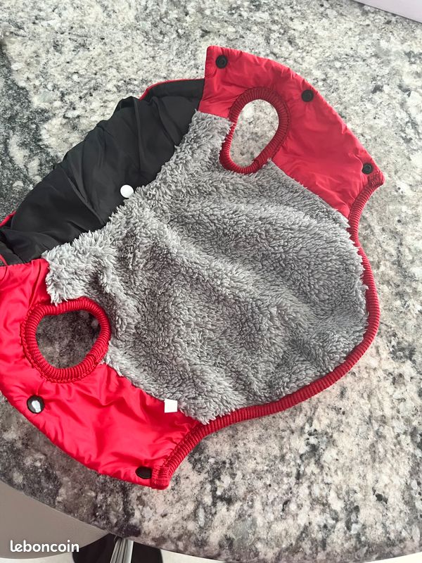 Doudoune chien taille S (image 2)