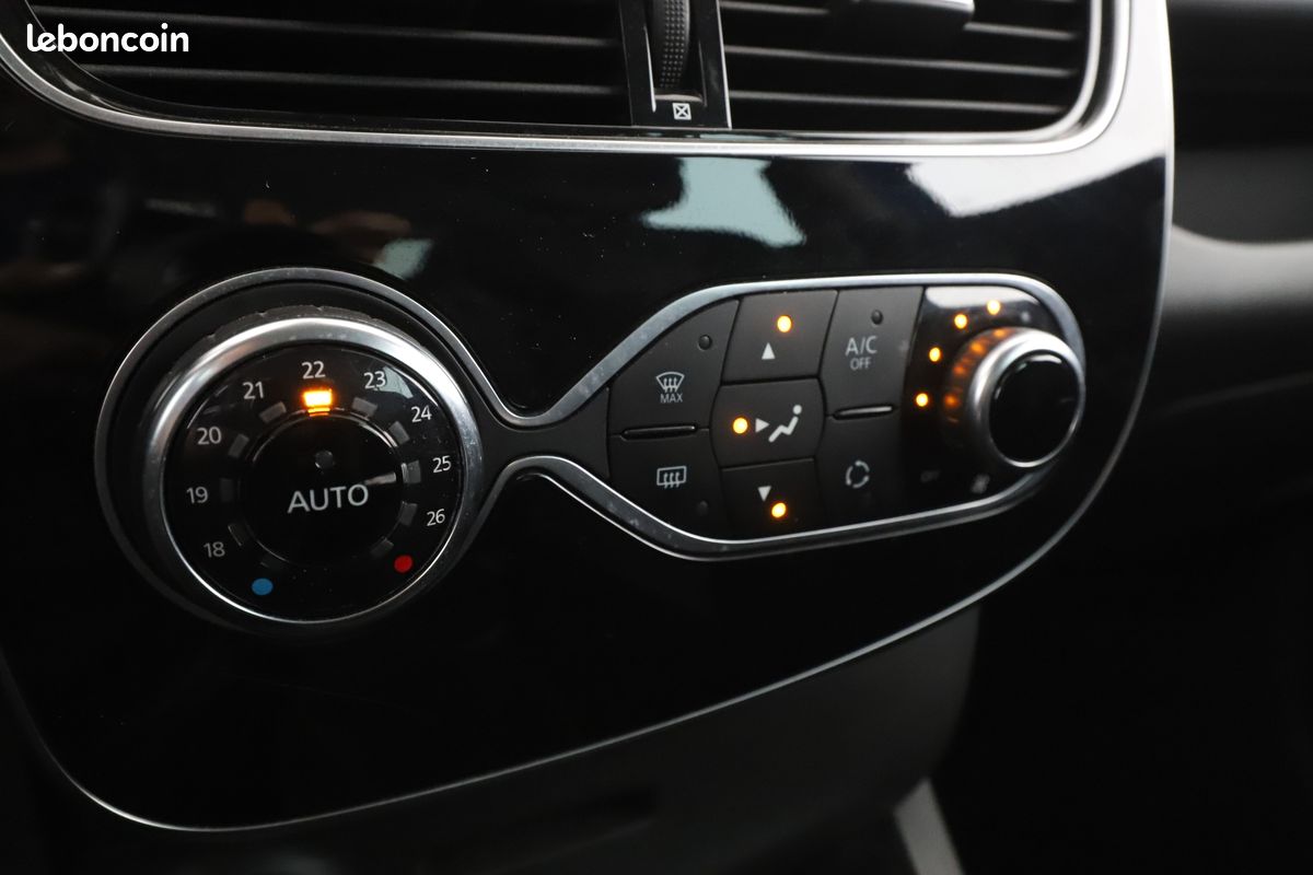 Renault Clio 1.2 TCe Energy Intens 118 ch (image 21)