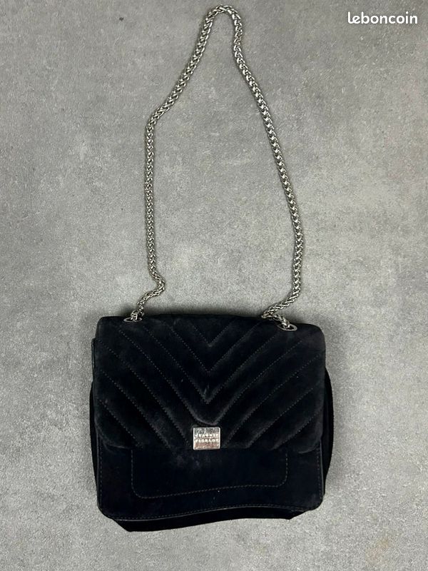 Sac à bandoulière claudie pirelot en velour noir (image 1)