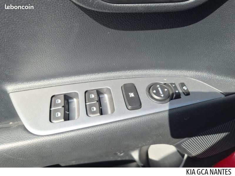 Kia Stonic 1.0 T-GDi 100ch GT Line DCT7 (image 4)