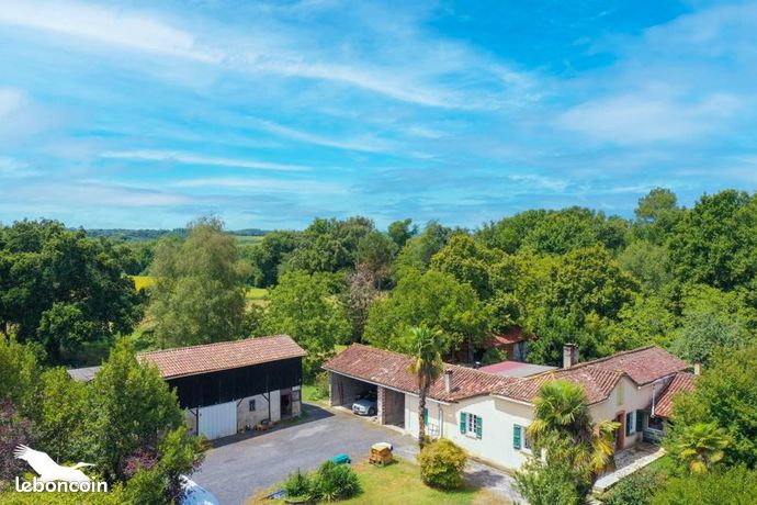 Ferme 5 pièces 180 m²