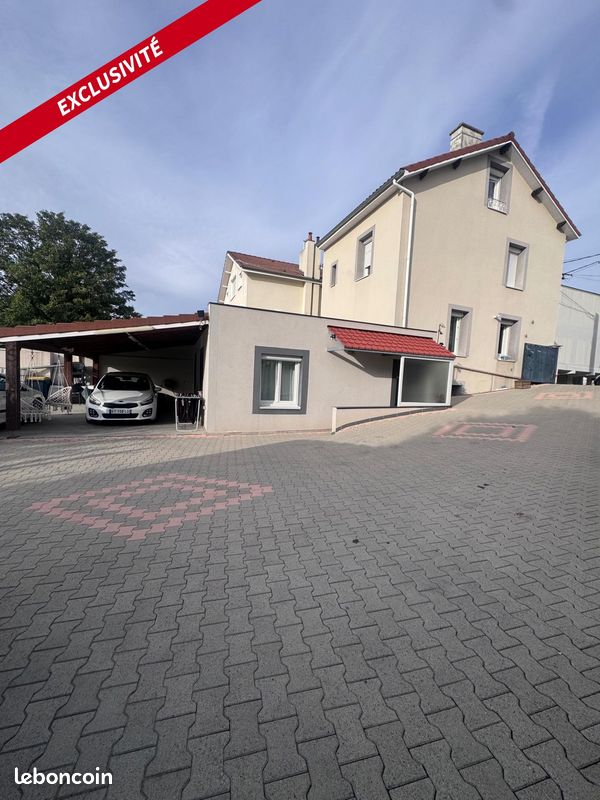 Maison 6 pièces 138 m² · à La Ricamarie · 138 m² · 259 000 €