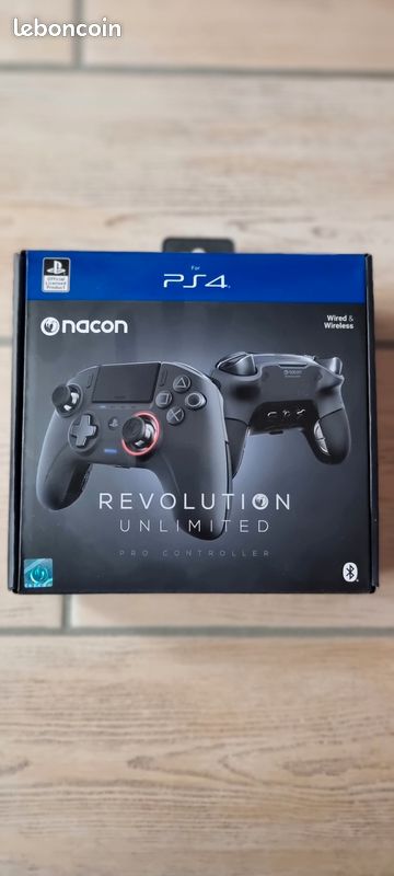 Manette REVOLUTION UNLIMITED Pro NACON (image 1)