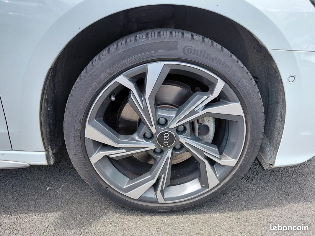 AUDI A3 SPORTBACK 1.4 40 TFSIE 204H 150 PHEV HYBRID 25.7KWH S-LINE S-TRONIC BVA / Toit Panoramique / Garanti (image 24)