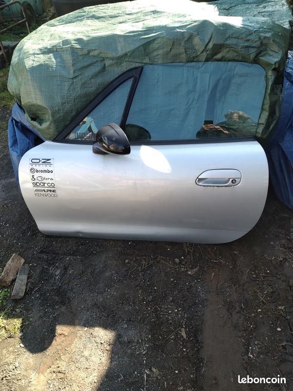 Lot de pièces au détail MAZDA MX 5 NB (image 3)