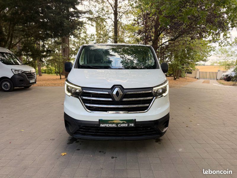 Renault Trafic 2.0 Blue dCi 150 L2H1 Grand Confort EDC Fourgon 2023 – photo 3