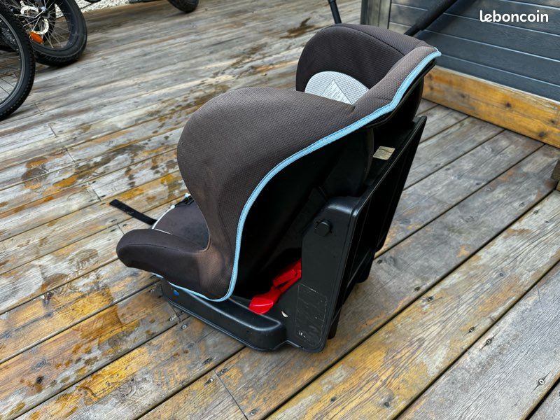 Siège auto bébé bon état (image 3)