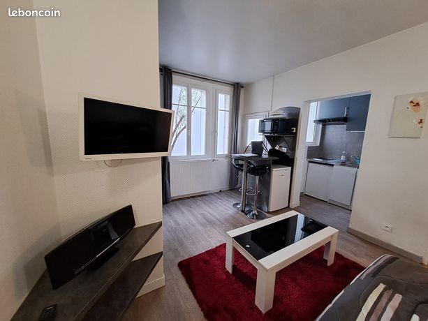 Studio 1 pièce 18 m²