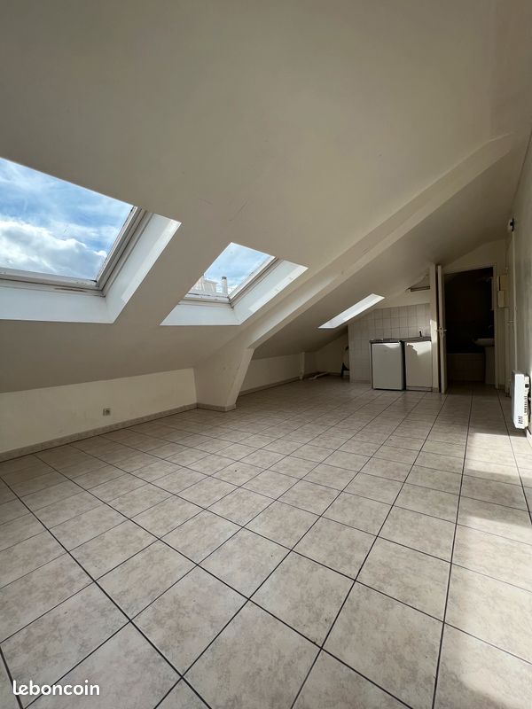 Appartement 1 pièce 31 m² · à Saint-Maur-des-Fossés · 31,2 m² · 727 €/mois